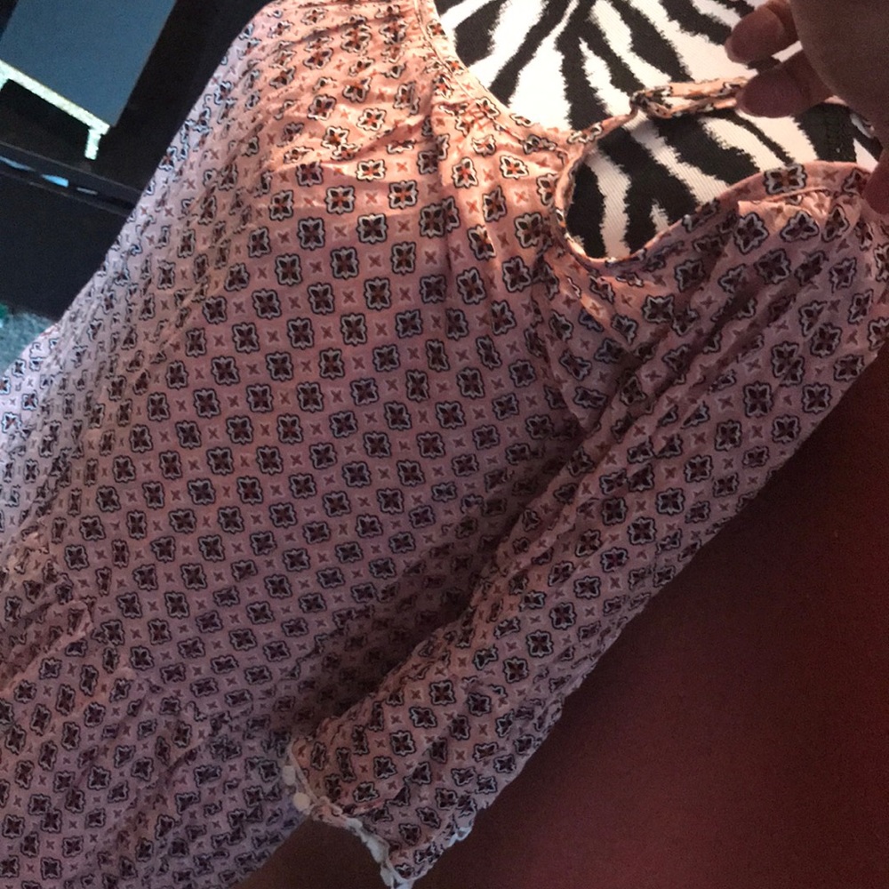 Romper - Picture 2 of 3